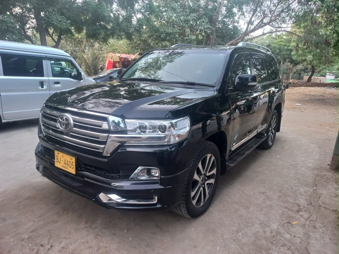 Professional corporate transport service fleet
