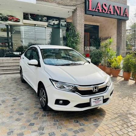 Clean car rental fleet for family and business travel